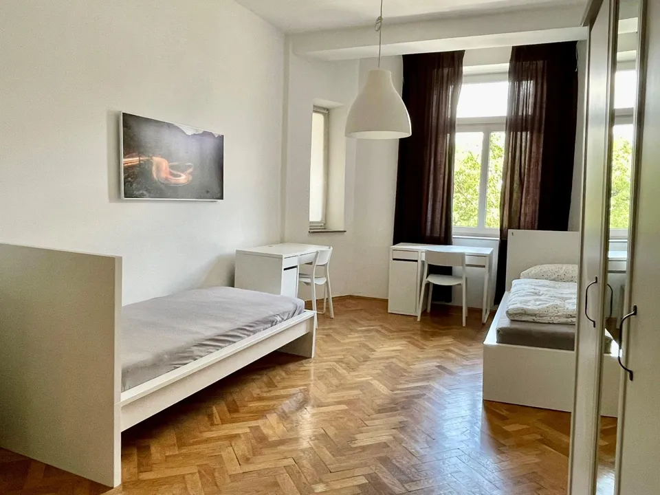 Комната в квартире школы, Мюнхен — 3
